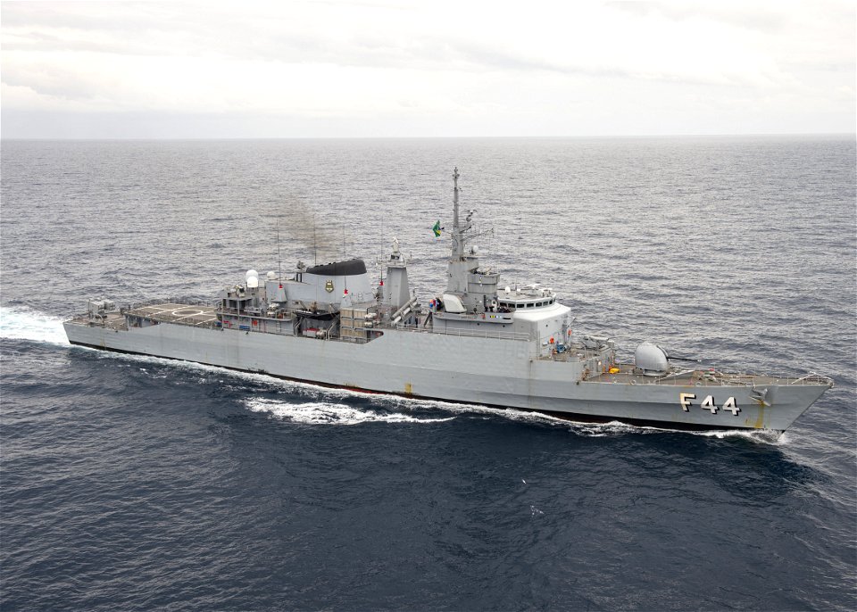 210822-N-LK647-0102