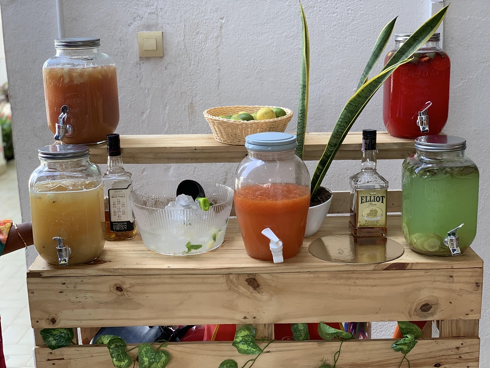 Drink fruit juices taste