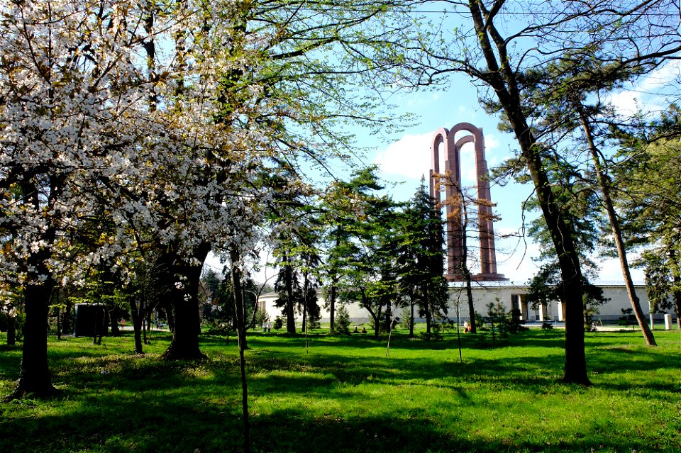 Mausoleu2013_0413_160220(1)