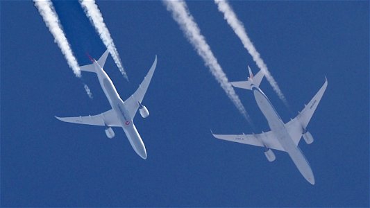 Boeing vs. Airbus again: