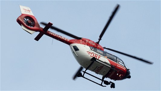 Airbus Helicopters H145 D-HDSF DRF Luftrettung (2500 ft.)