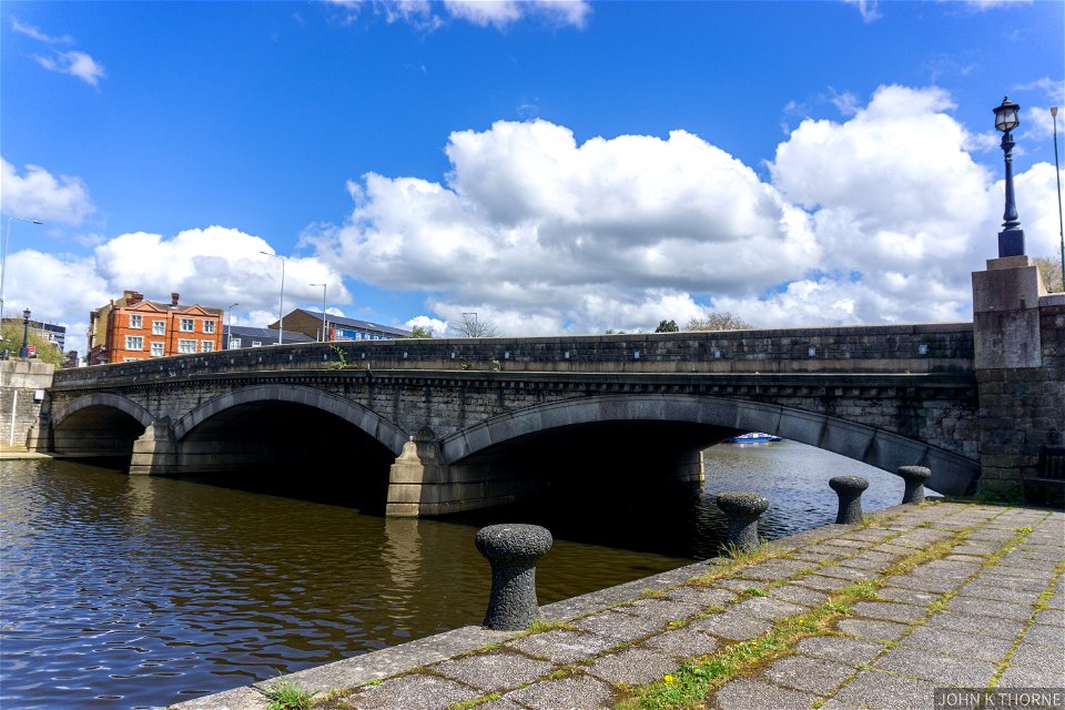 Maidstone Town Bridge