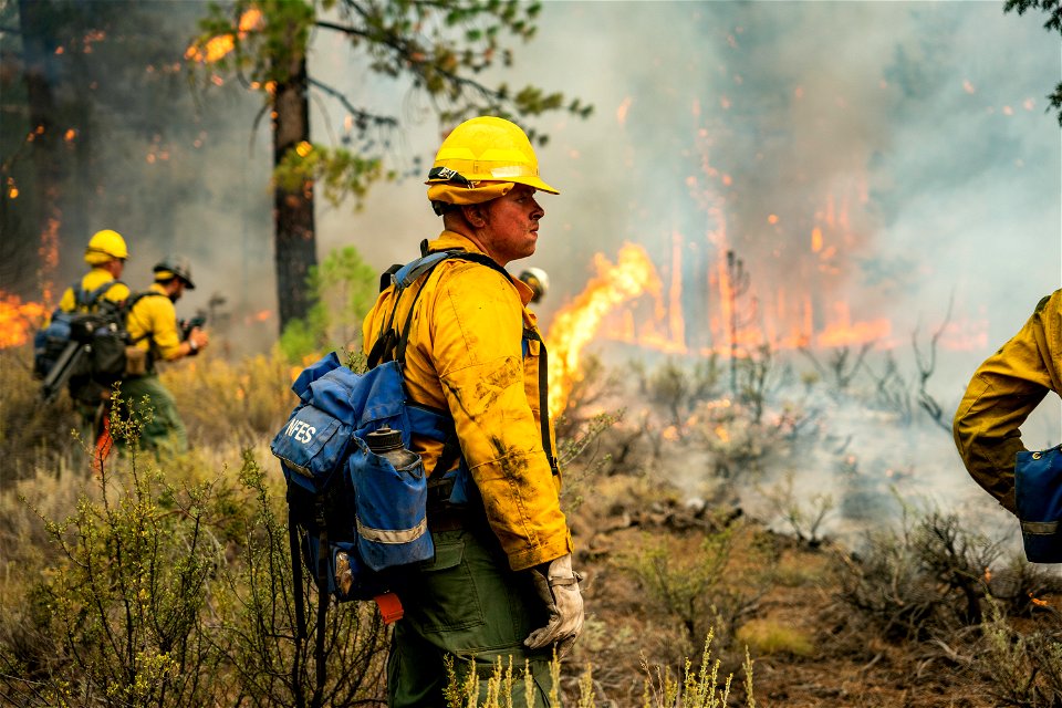 Soldiers on Dixie Fire