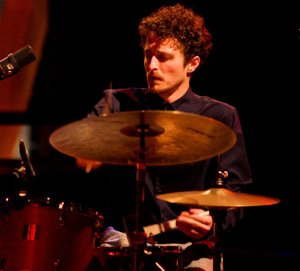 Fergus McCreadie Trio BIM Amsterdam 8 december 2022 - Stephen Henderson