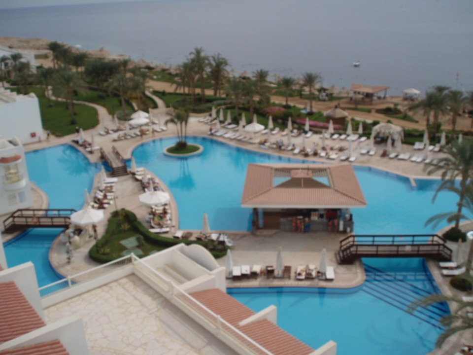 People hotel swimming pool