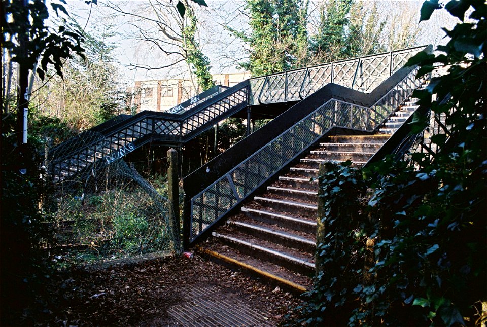 Footbridge at site of Spencer Road halt.