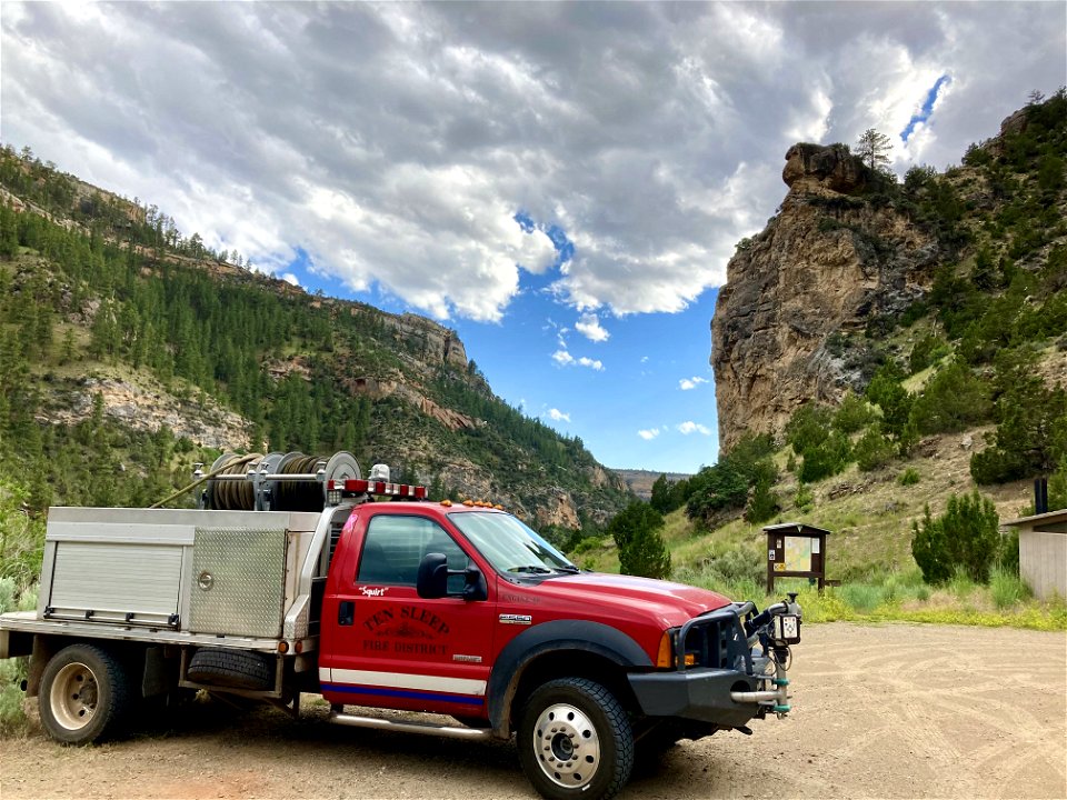 2022 BLM Fire Employee Photo Contest Category -  Partnerships