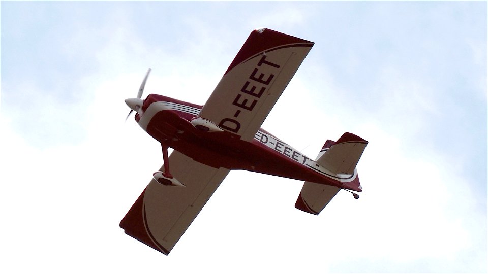 Vans Aircraft RV-7 D-EEET - Memmingen to Salzburg (3400 ft.)