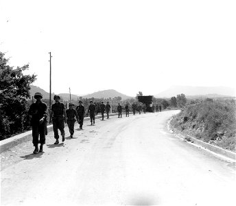 SC 270618 - Members of the 2nd Bn., 15th Inf. Regt., 3rd Div., marching towards the town of Brignoles, pursuing the fleeing Germans. 18 August, 1944. photo