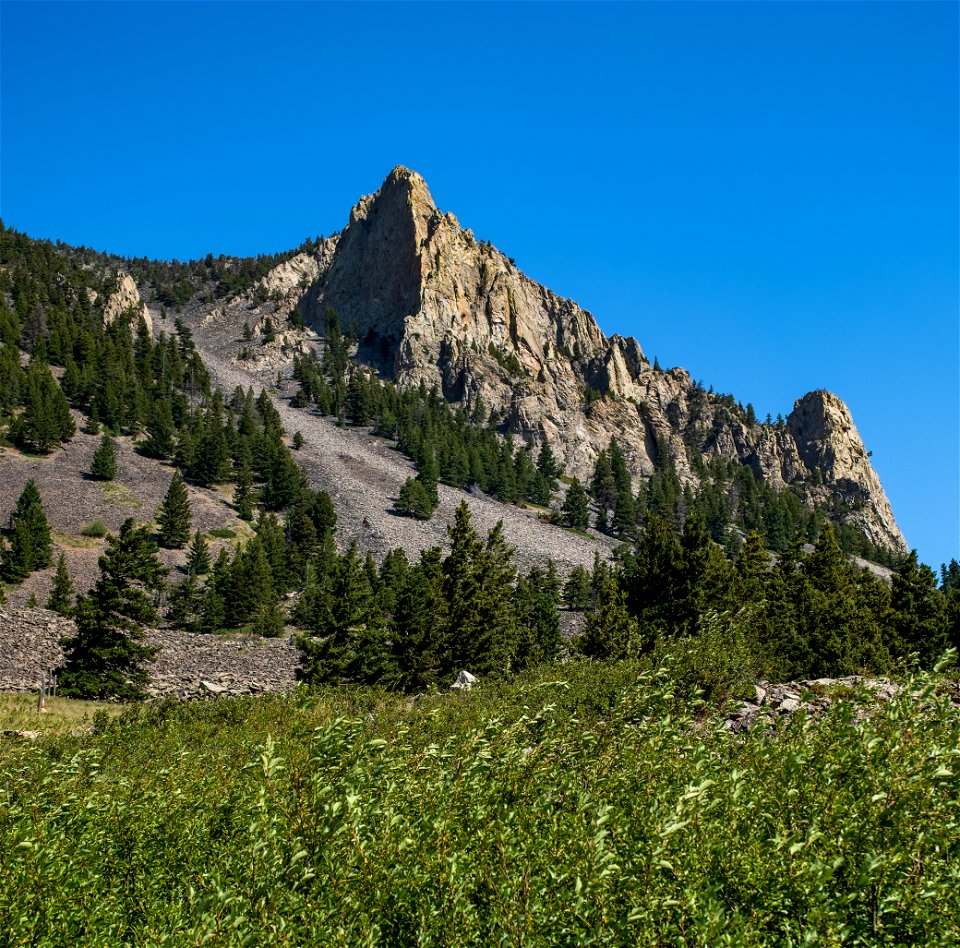 West Butte, Sweet Grass Hills