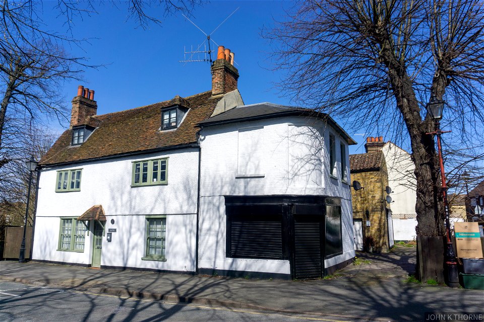 Lime Tree House A Grade II Listed Building in ST MARY CRAY KENT