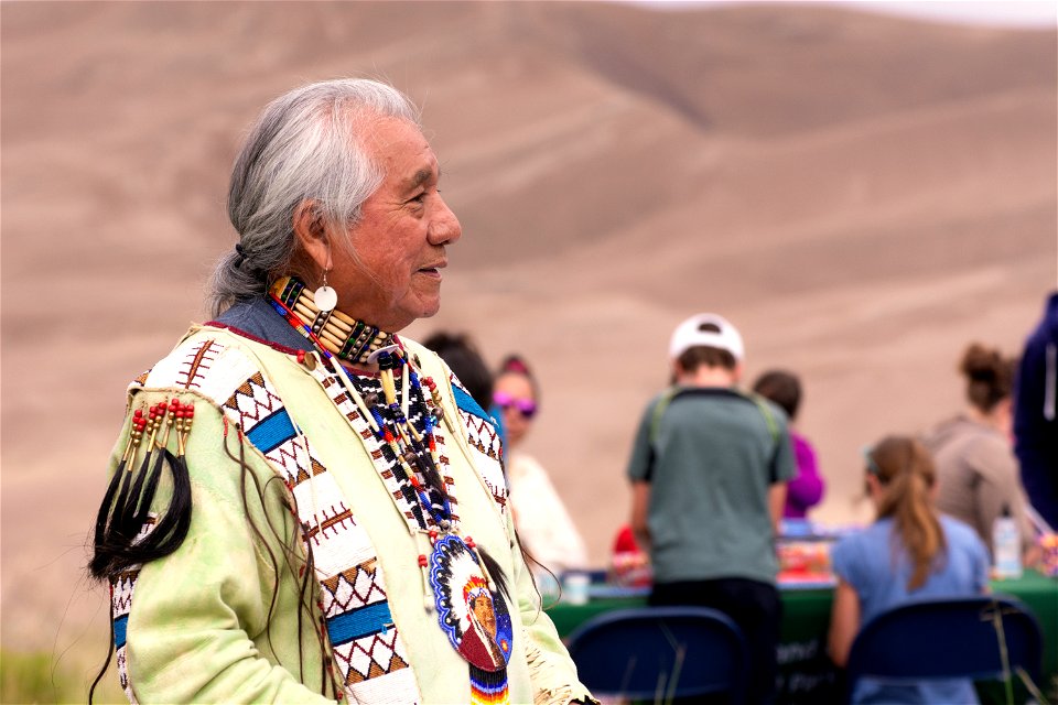 Ute Elder Roland McCook