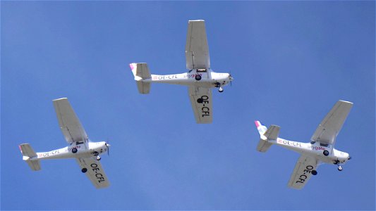 Reims-Cessna F152 OE-CFL (Skygate livery) Prosperia Aviation from Augsburg to Salzburg (3900 ft.)