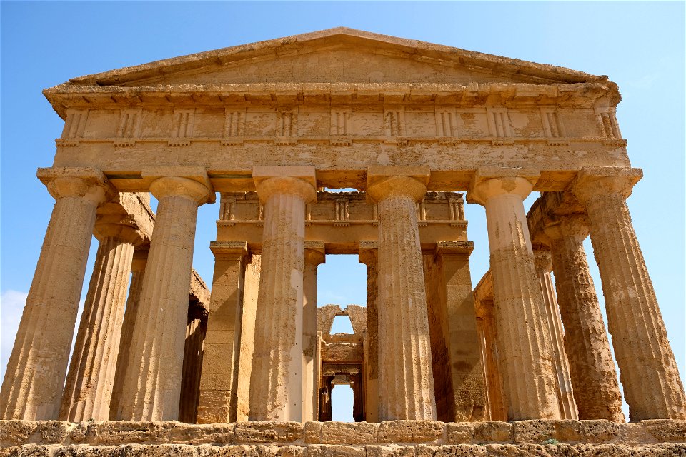 2021-09-29 (17) Agrigento Temple Valley Concordia