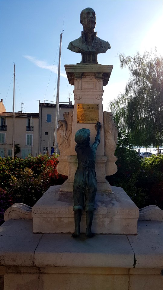 Monument Etienne Richaud - Martigues