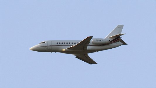 Dassault Falcon 2000EX CS-DLG Netjets Europe from Toulon (4300 ft.)