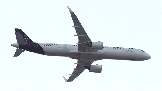 Airbus A321-271NX D-AIEG Lufthansa from Ibiza (9600 ft.)