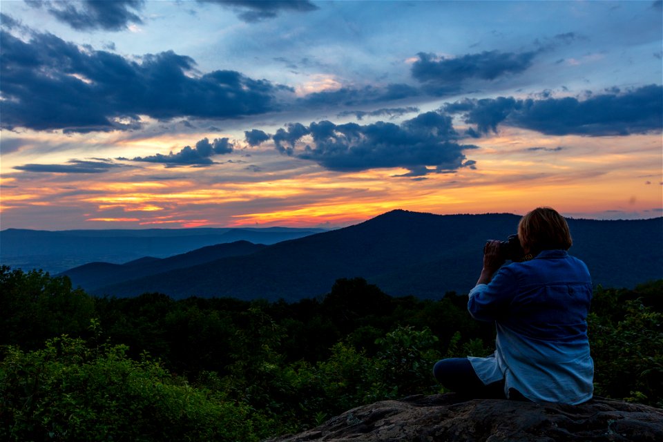 Pass Mountain Sunset Viewer