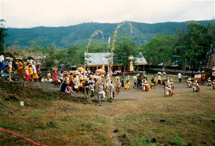 Indonesia 1992-0016 photo
