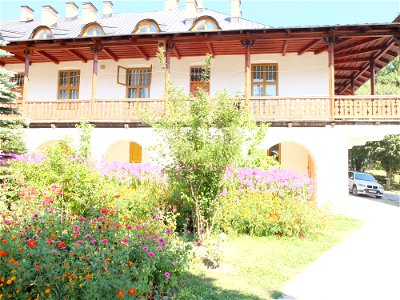 Manastirea_Sihastria2015_0809_104221
