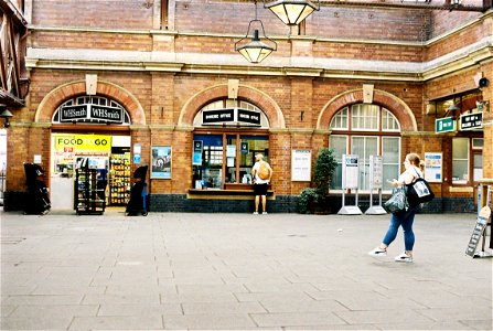 Birmingham Moor Street Station concourse