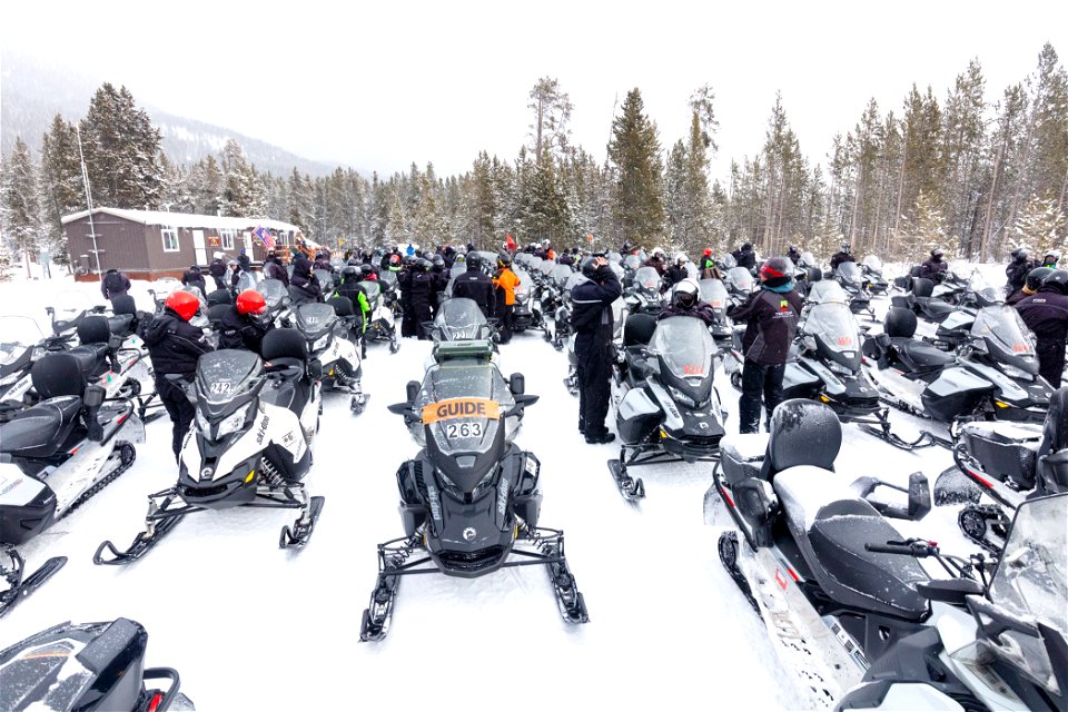 Snowmobile groups stopping at madison warming Hut (3)