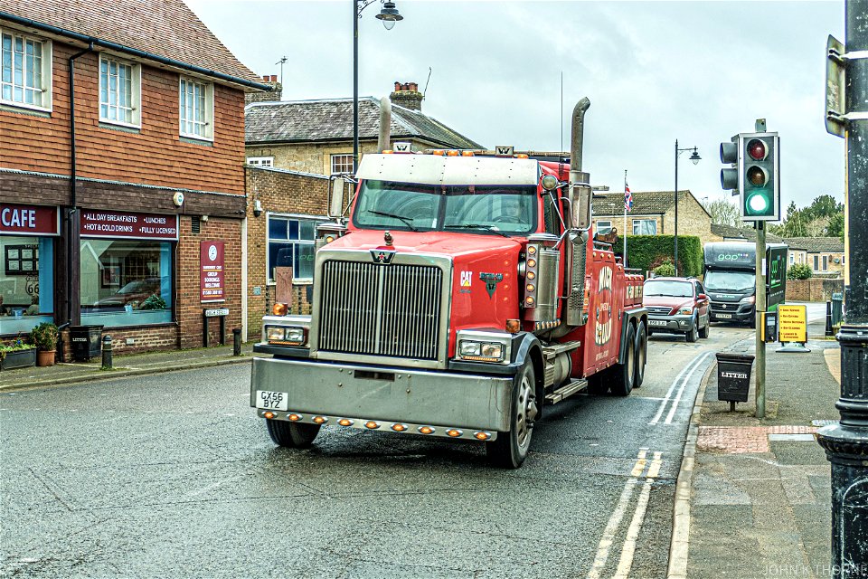 GX56BYZ Mick Gould Recovery Hawkhurst Crossroads