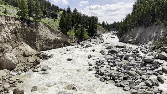Yellowstone flood event 2022: photo