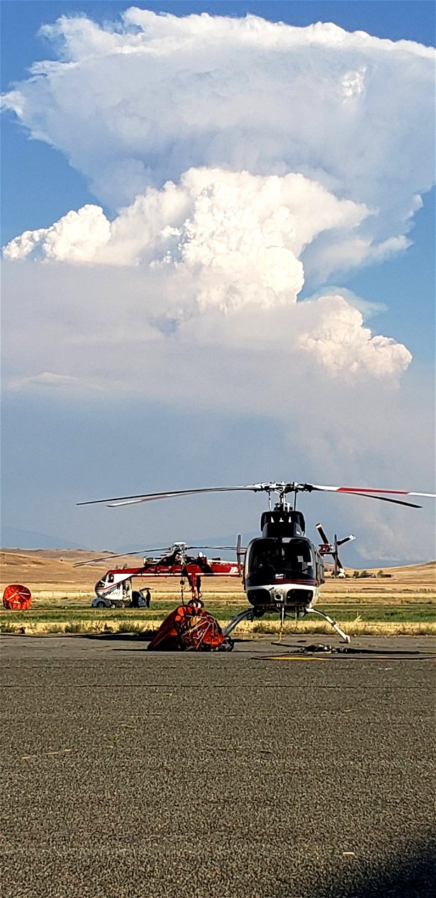 2021 USFWS Fire Employee Photo Contest Category: Aircraft