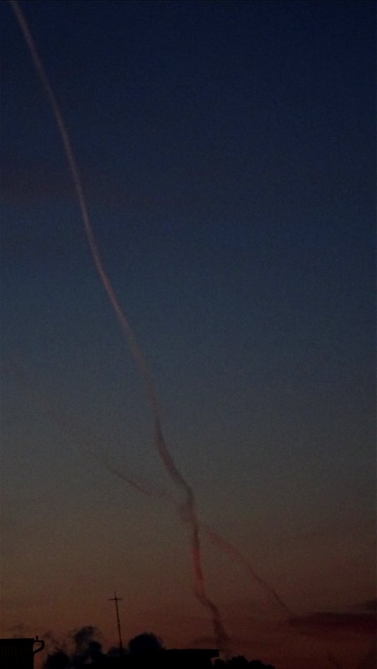 Moonrise_aft-sunset2023_0217_080807(1)