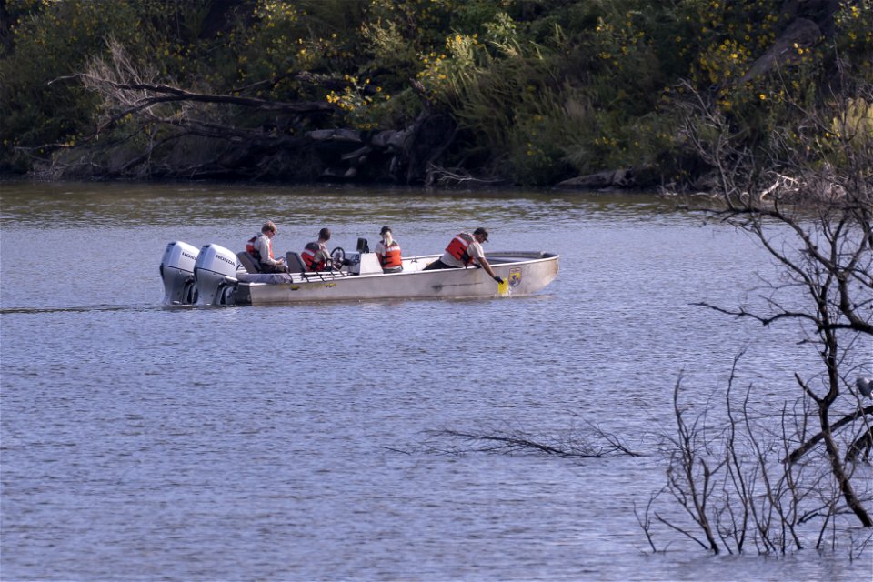 Invasive Carp eDNA Sampling on the James River in South Dakota.