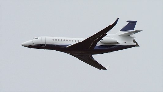 Dassault Falcon 7X M-FALZ Pacelli Beteiligungs GmbH from Cascais (4100 ft.)