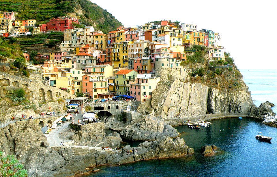 Manarola, Italy 8