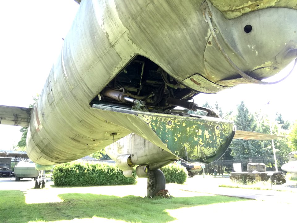 Muzeum Uzbrojenia w Poznaniu Il-28 14