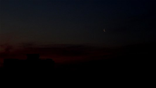 Moonrise_aft-sunset2023_0217_080842(1)