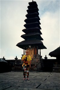Indonesia 1992-0051 photo