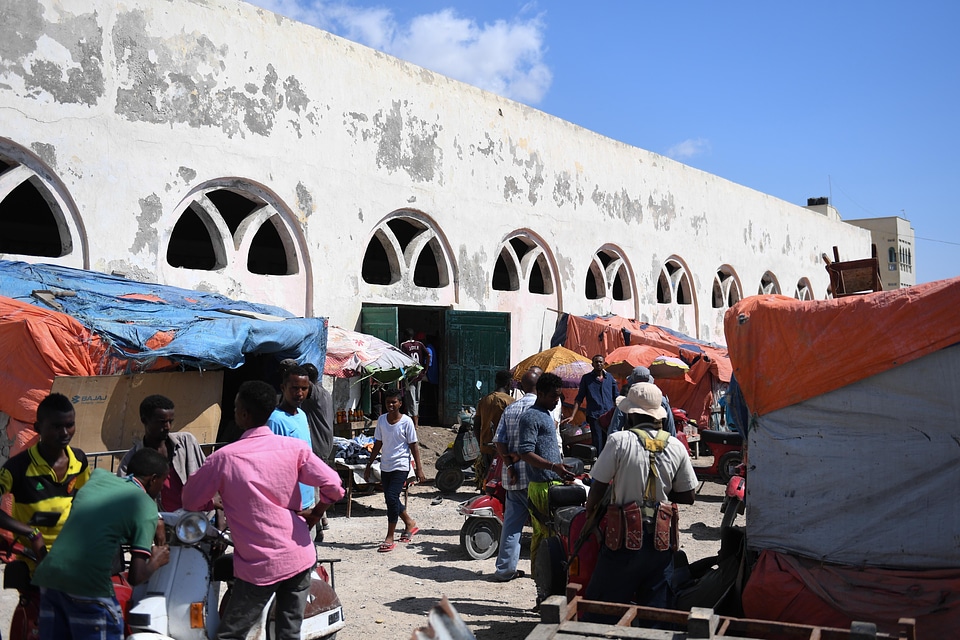 Market customers sellers photo