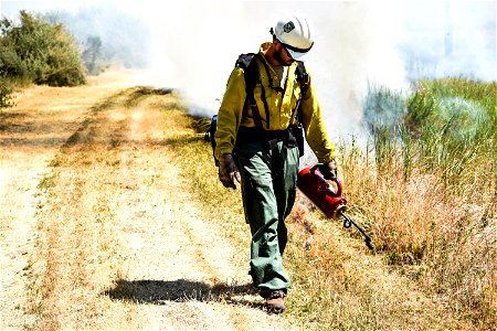 BLM’s Folsom Lake Veterans Crew perform RX Burn at Cosumnes River Preserve restoring critical habitat. photo