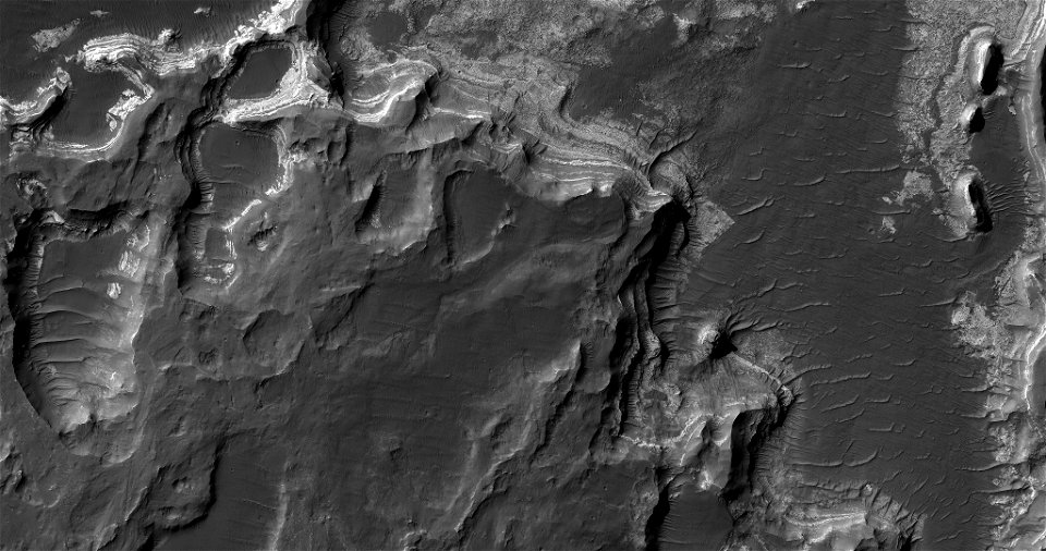 A Delta Structure in Eberswalde Crater photo