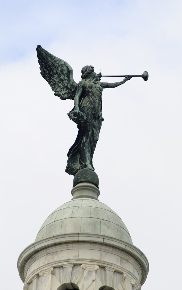 Dome bulding fairy