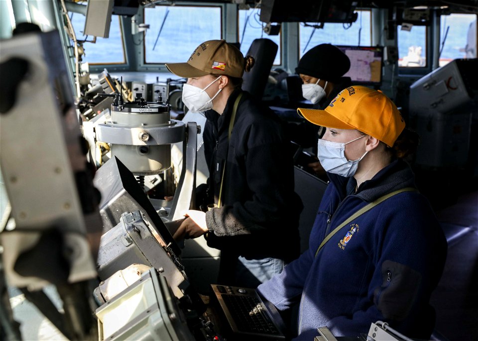 USS Porter (DDG 78) Underway