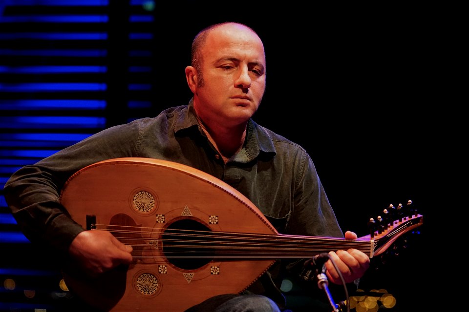 Amir ElSaffar and Two Rivers Ensemble, 8 november 2015 BIM Amsterdam - Dafer Tawil