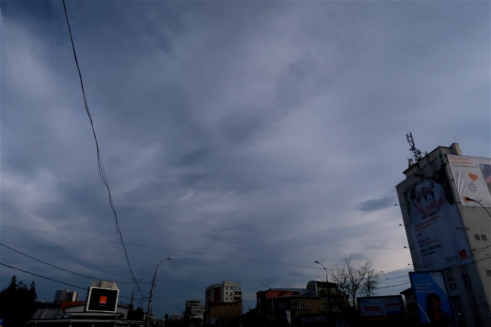 clouds_nori_contrail2023_0218_162405