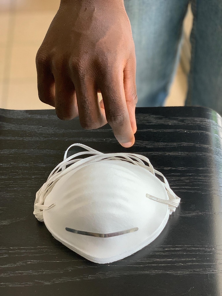 Hand masks coronavirus