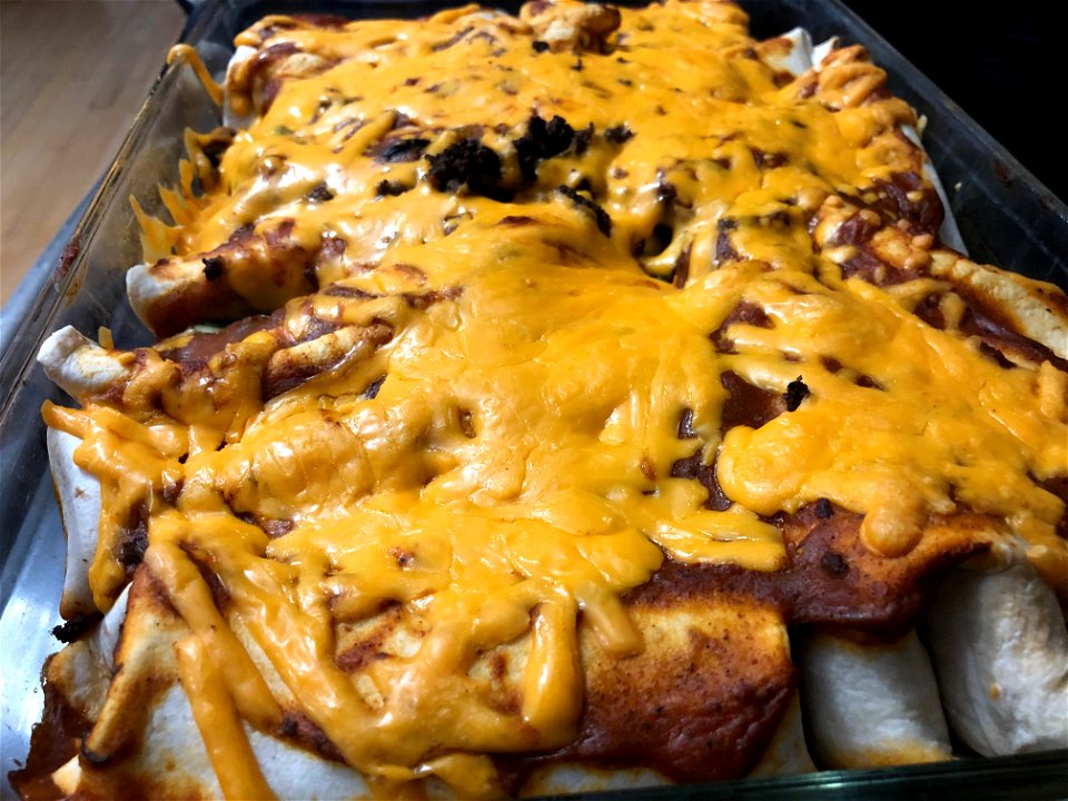 2021/365/162 Making Enchiladas