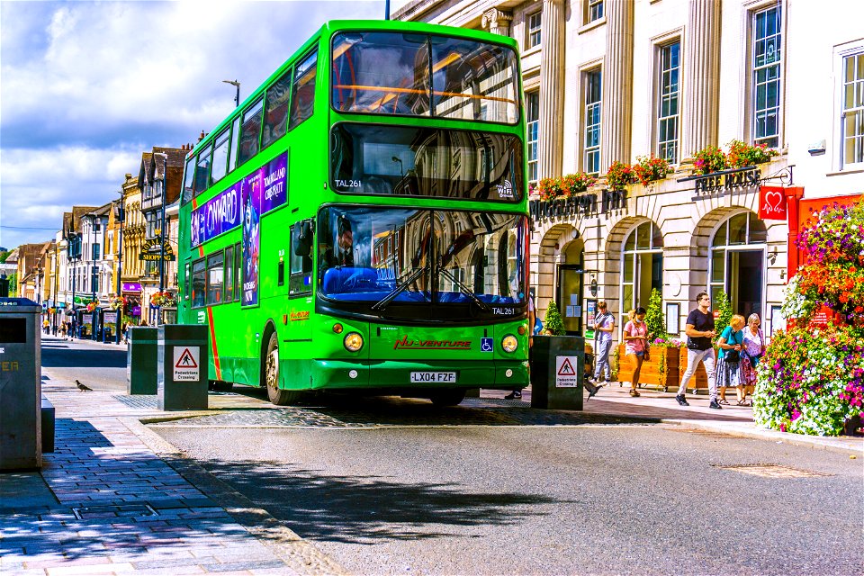 LX04FZF Maidstone Nu Venture