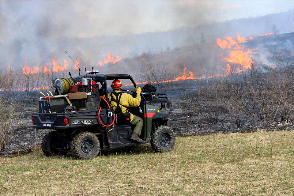 2021 USFWS Fire Employee Photo Contest Category: Fuels Management