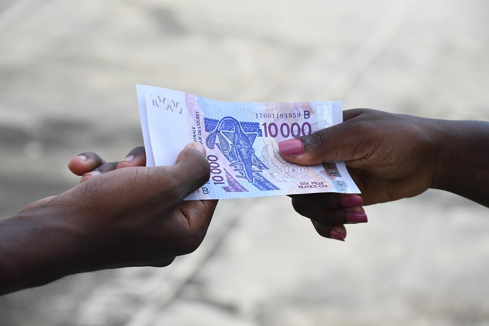 Gestural exchange money