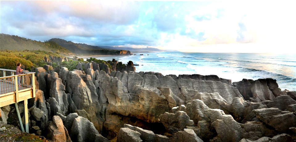 Punakaiki New Zealand photo