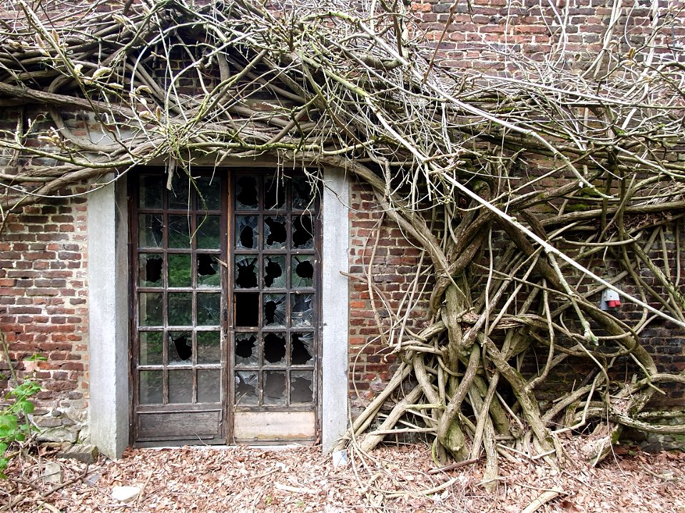 Urbex rondom vliegveld Luik